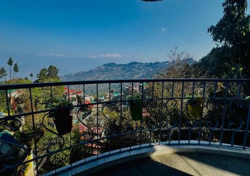 mountain view homestay