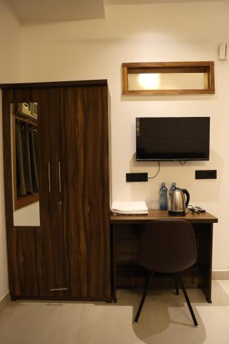 sukajini home stay and pg