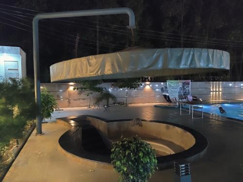 the green icon resort