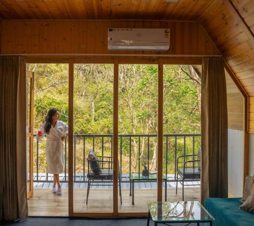 perfectstayz the jungle resort shivpuri