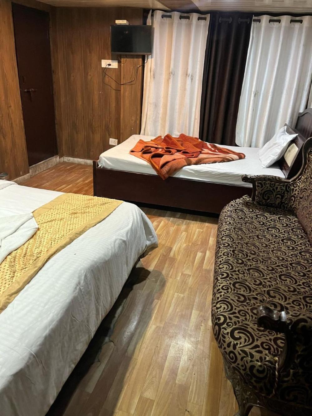 hotel kgn guest house nainital