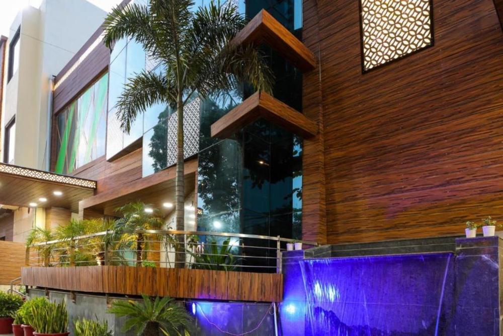 sk premium park gurgaon