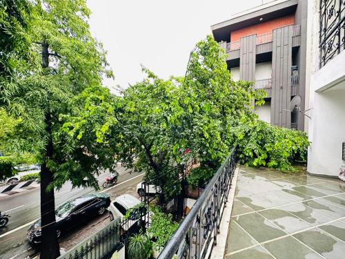 gulmohar residency hauz khas new delhi couple friendly