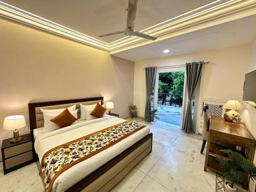 gulmohar residency hauz khas new delhi couple friendly
