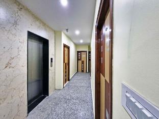 shree sai inn near kr puram bus stop