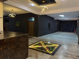 ark hotel and restaurant