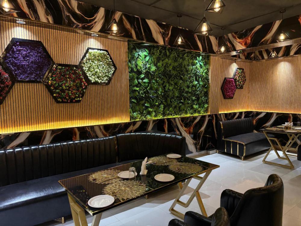 ark hotel and restaurant