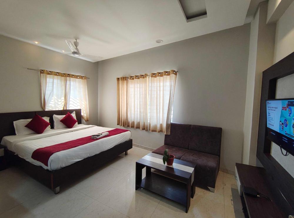 townhouse alkapuri hyderabad