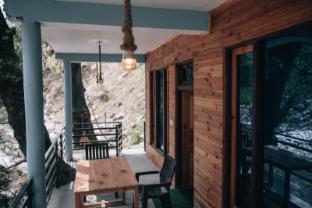 tirthanmoksha homestay