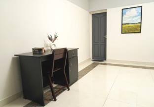 orange valley town residency