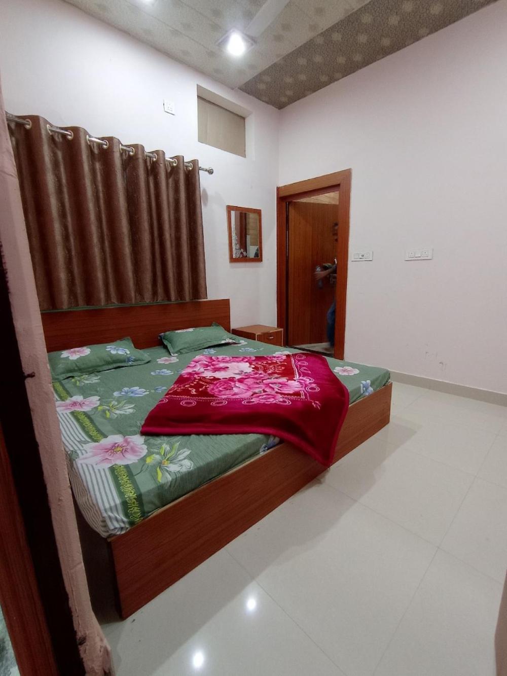 hotel saraswati atithi bhawan vrindavan