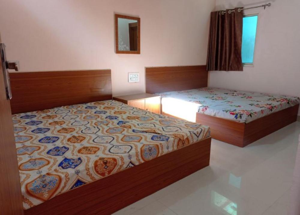 hotel saraswati atithi bhawan vrindavan