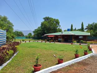 vinit farm karjat