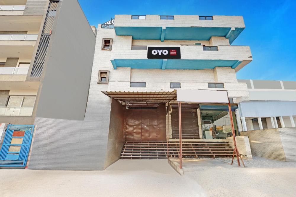hotel o homestay greenfield