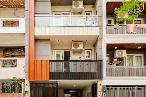 divine india service apartment j 267 studio