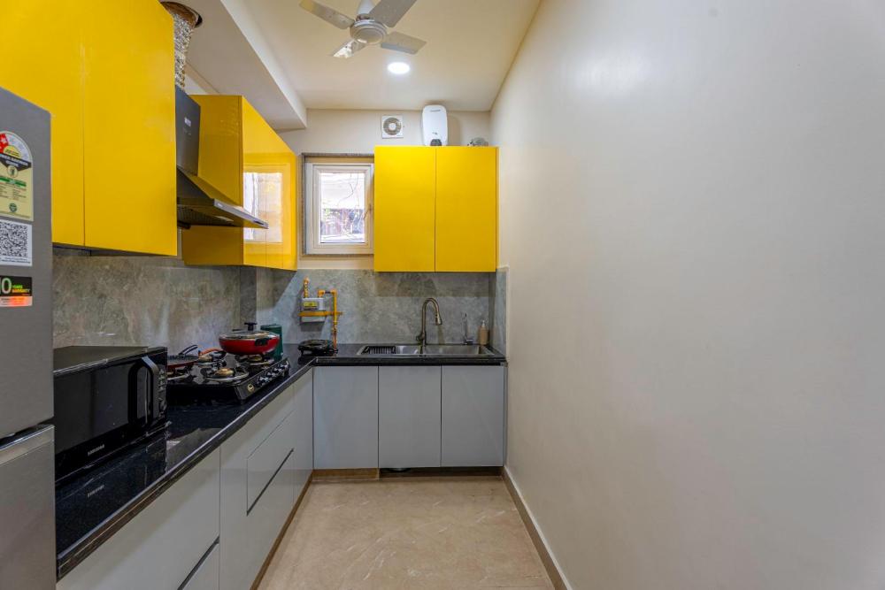 divine india service apartment j 267 studio
