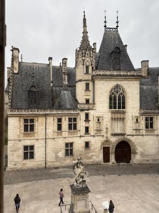bourges