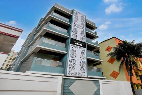 super townhouse pimple nilakh pune