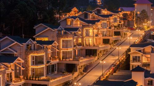 elivaas prive the royce daisy ultra luxe 4 bhk villa with pvt heated pool jacuzzi steam room and hill views