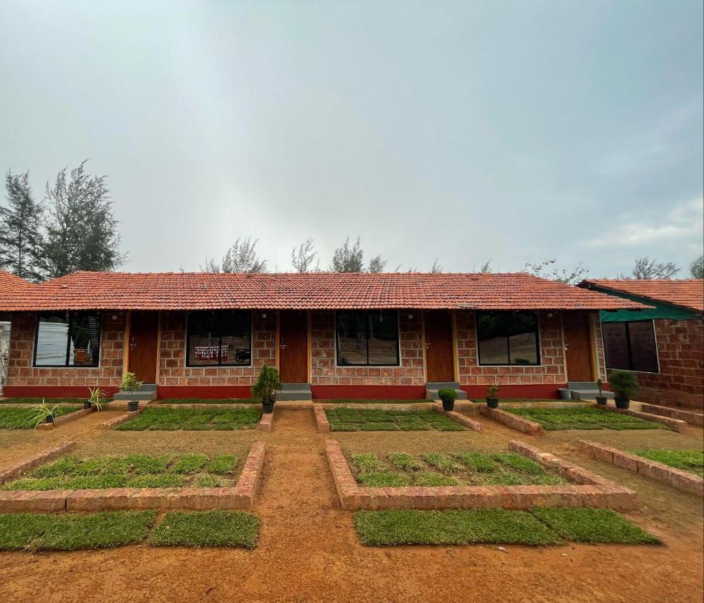 blue waves beach stay