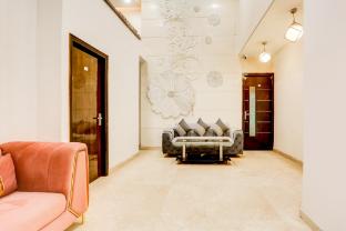 super hotel o golden key