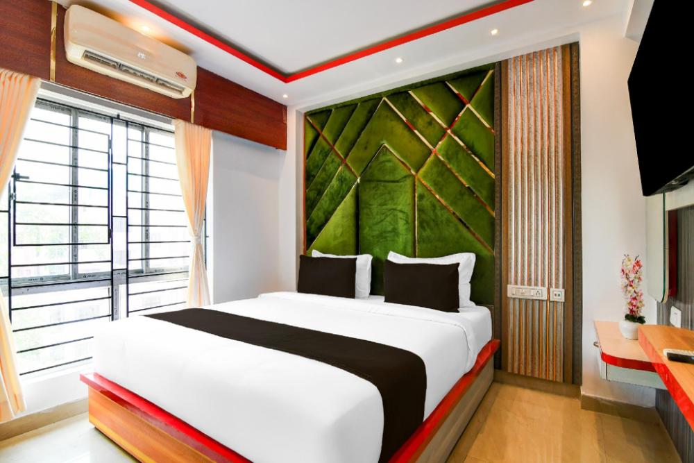 super hotel o love point