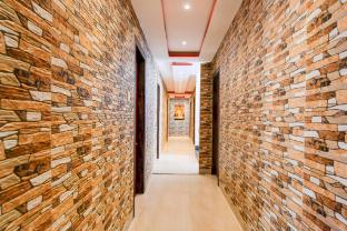 super hotel o love point