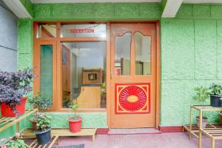 hotel o mall road near gurudwara manali formerly green view