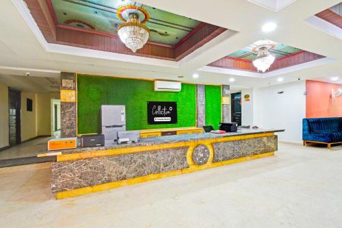 collection o ameerpet balkampet road