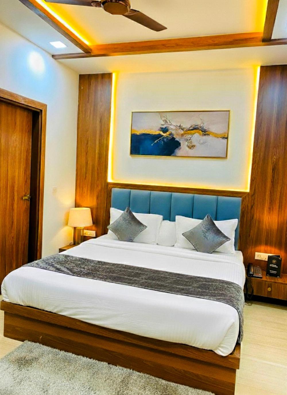 taj comfort inn