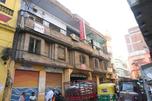 shree hari niwas paying guest house