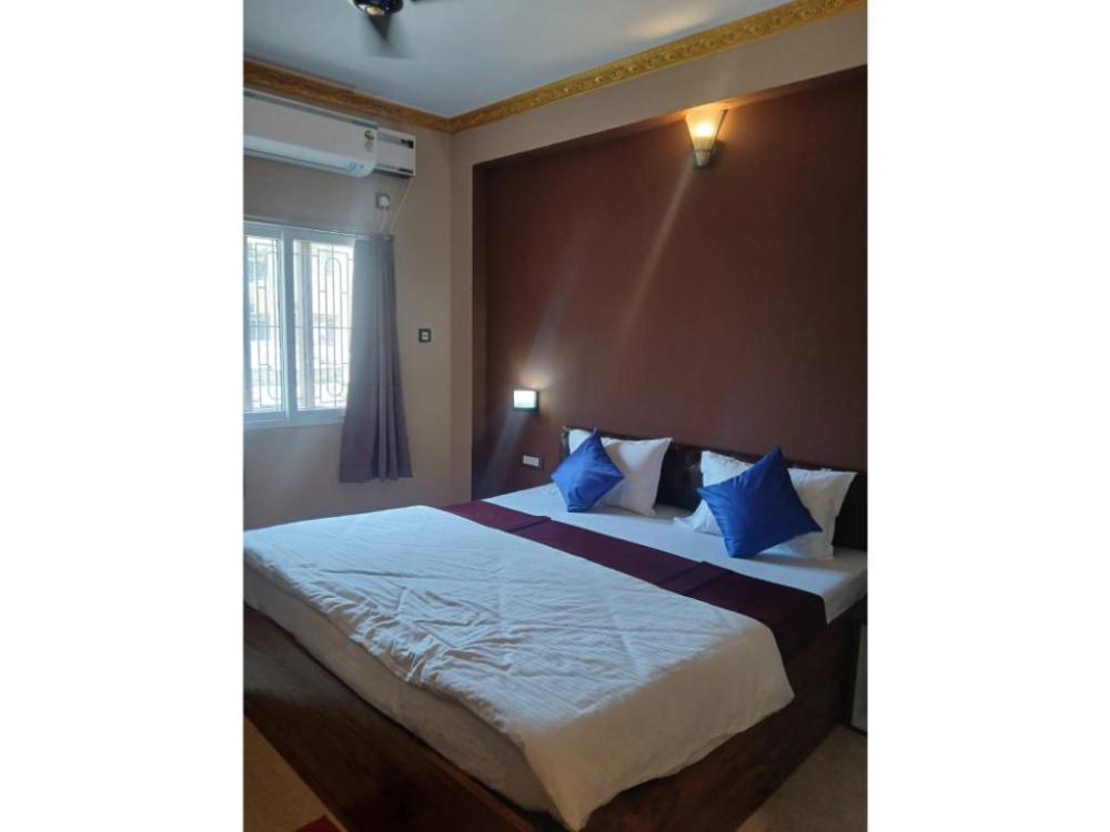 dhamstay sriman palace near golden beach swargadwa