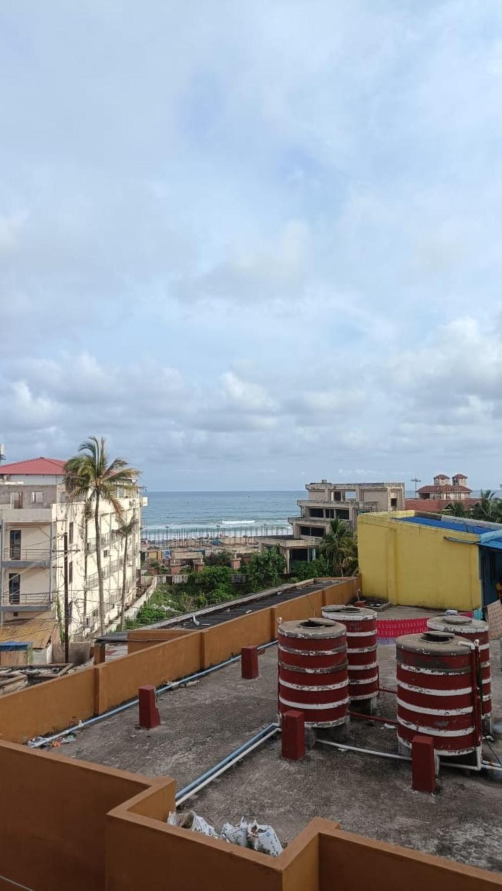 dhamstay sriman palace near golden beach swargadwa