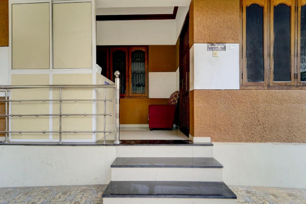 hotel o intent group of rooms