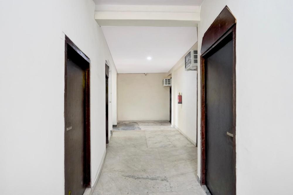 hotel o mayur deluxe