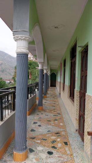 hotel gauri shankar and restaurant