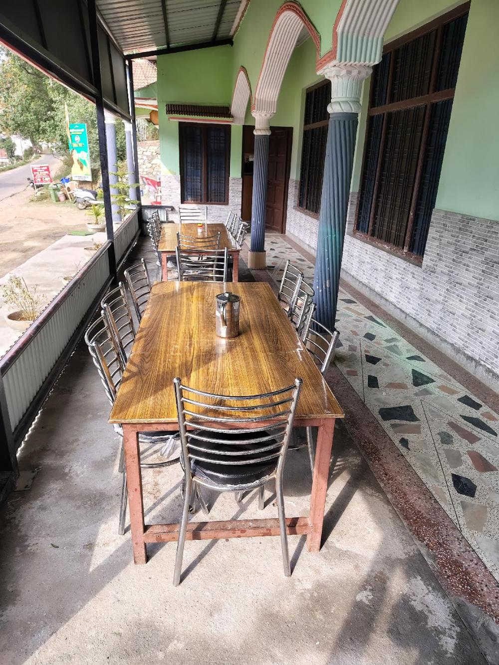 hotel gauri shankar and restaurant