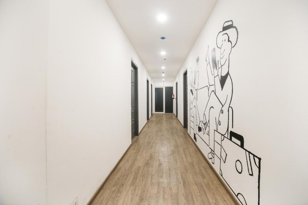 super townhouse dilshad garden near dilshad garden metro station
