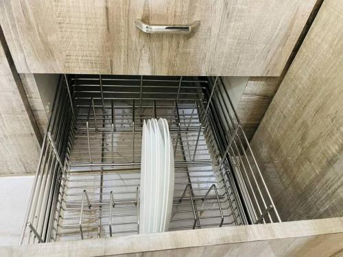 the nest 1 bhk bandra west close to lilavati