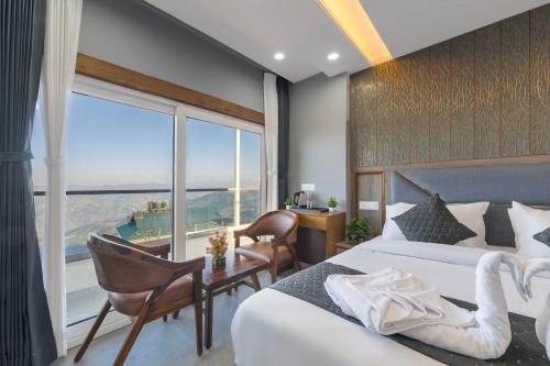 hotel high rise inn