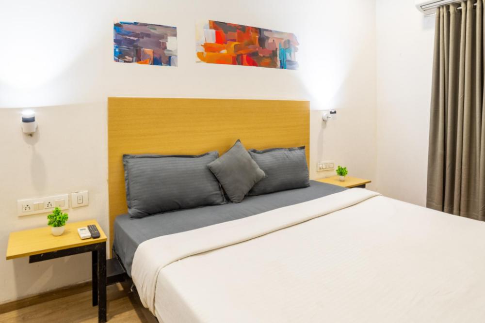 housr sector 57 gurgaon near golf course extension
