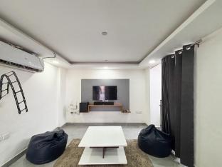 housr sector 45 gurgaon near huda city