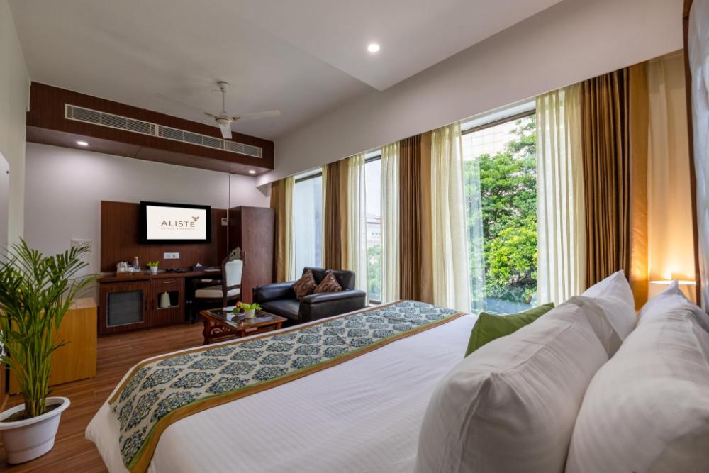 aliste millennium city centre gurgaon