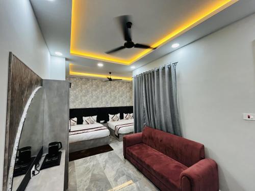 hotel atithi food village