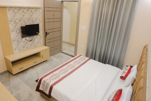 hotel atithi food village