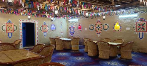 hotel atithi food village