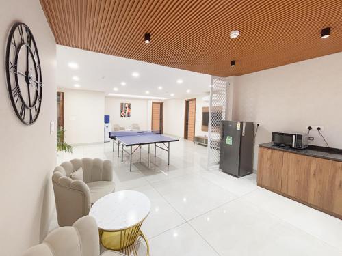 housr sector 56 gurgaon sushant lok 2