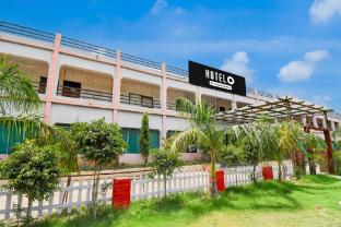 hotel o jhusi station formerly rajaram singh blessing garden