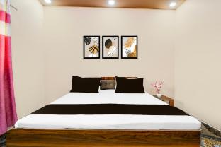 hotel o jhusi station formerly rajaram singh blessing garden