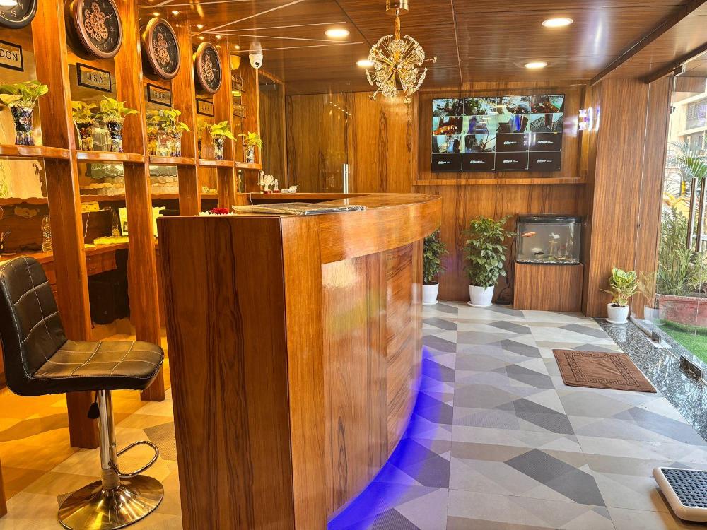 hotel arts palace